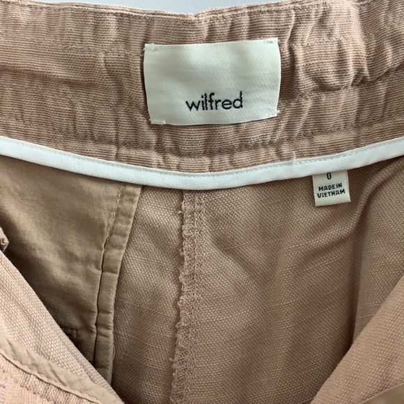 Wilfred beautiful linen blend crop in size 0-blush colour Perfect condition - Picture 7 of 7